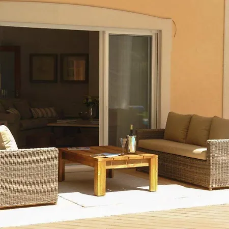 Mayfair - Quinta Do Villa