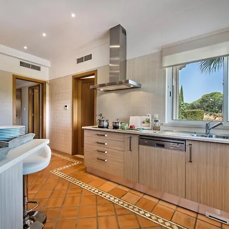 Mayfair - Quinta Do * المانسيل